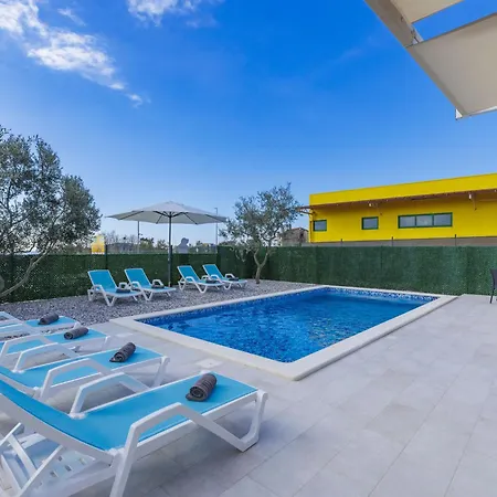 Dolly Blue By Interhome Villa Vodnjan