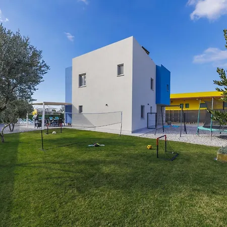 Villa Dolly Blue By Interhome *